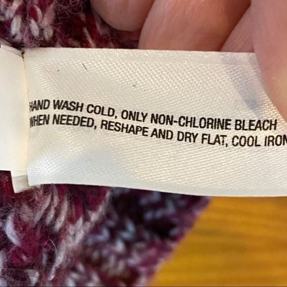 Gap Womens Knit Sweater S Marled Cherry Cable Pattern Wool Blend - Picture 6 of 10